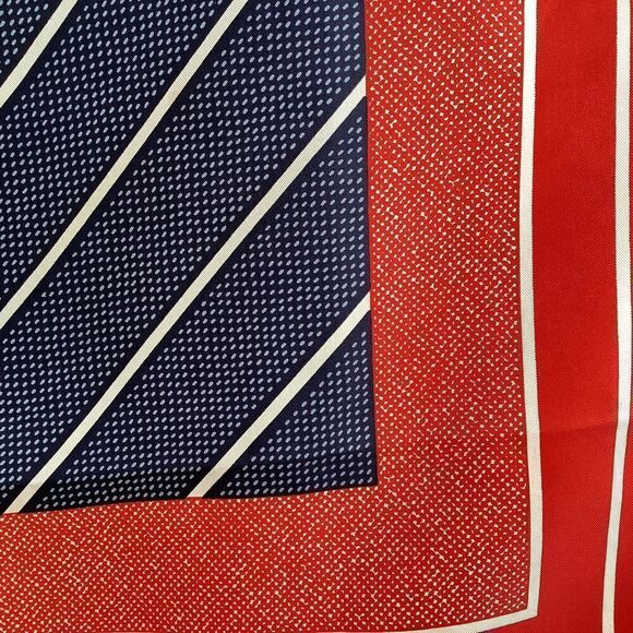 Vintage Pierre Balmain Paris scarf. SC0143 - Picture 6 of 6